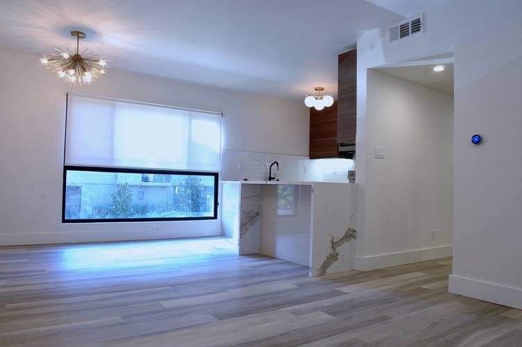 2120 Rodney Dr #3, Los Angeles, CA 90027 - Apartment for Rent - Image 3
