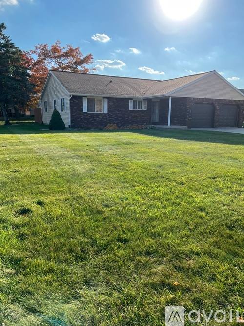 House for rent at 5023 Maybrook Dr, Saginaw, MI 48603
