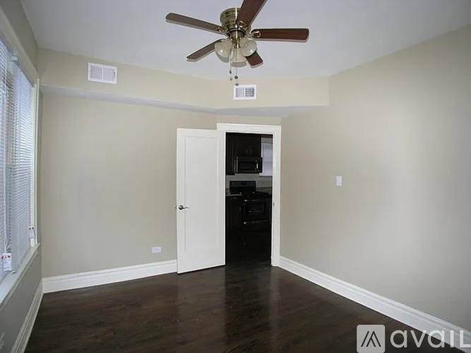 7806 S Bennett Ave #2, Chicago, IL 60649 - Apartment for Rent - Image 9