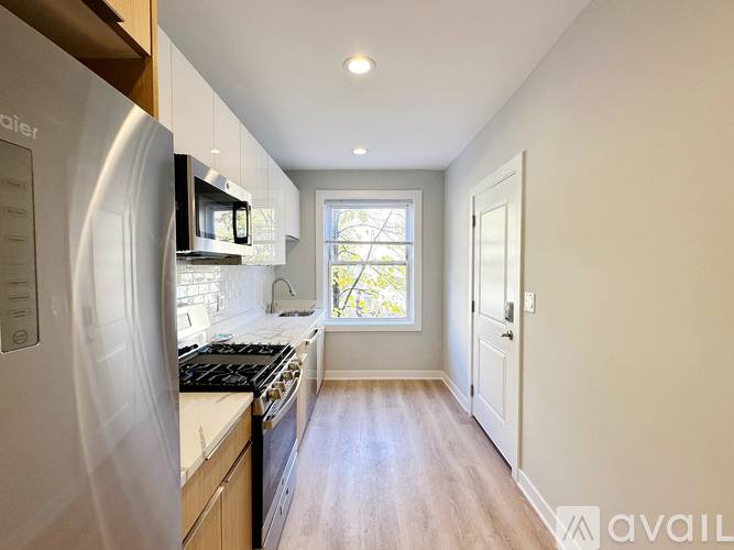 7387 N Damen Ave #1, Chicago, IL 60645 - Apartment for Rent - Image 9