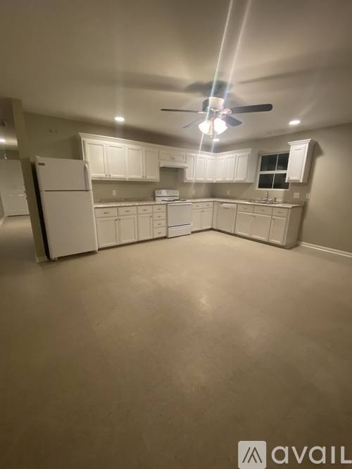 Apartment for rent at 918 Brady St #5, Sulphur, LA 70663