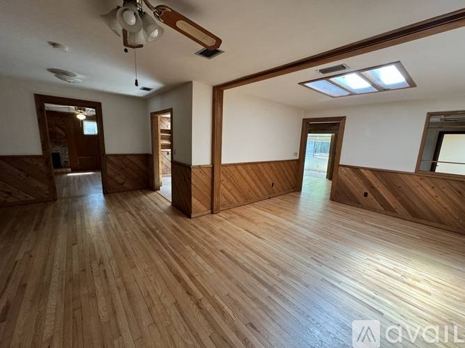 1635 NW 7th Place, Gainesville, FL 32603 - House for Rent - Image 10