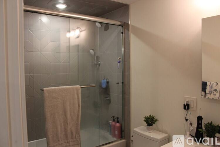 15 Pomeroy St, Allston, MA 02134 - Townhouse for Rent - Image 2