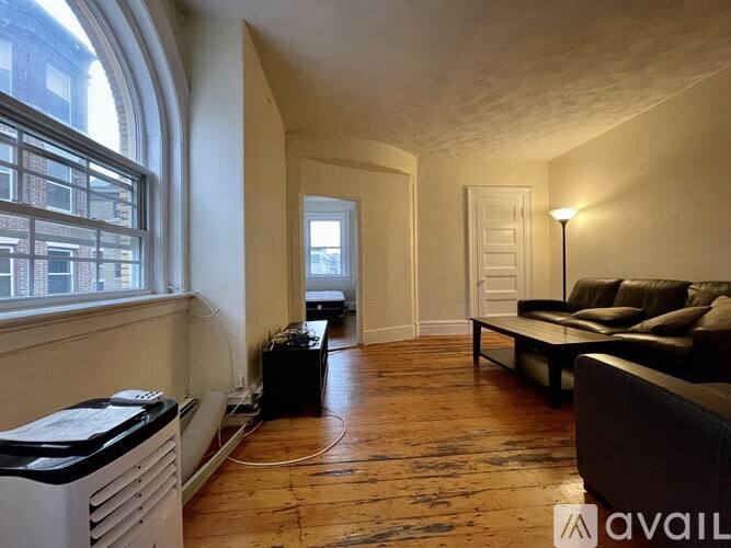 186 Naples Rd #3, Brookline, MA 02446 - Apartment for Rent - Image 4