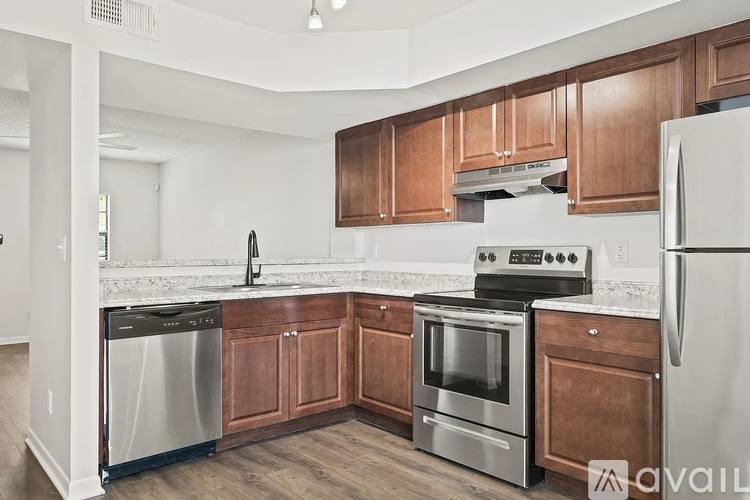 504 S Albany Ave #506C, Tampa, FL 33606 - Townhouse for Rent - Image 1