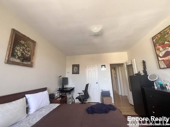 91 Longwood Ave #5, Brookline, MA 02446 - Apartment for Rent - Image 9