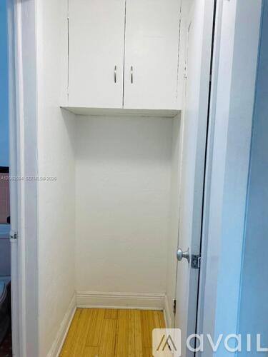 220 Collins Ave #8, Miami Beach, FL 33139 - Apartment for Rent - Image 7