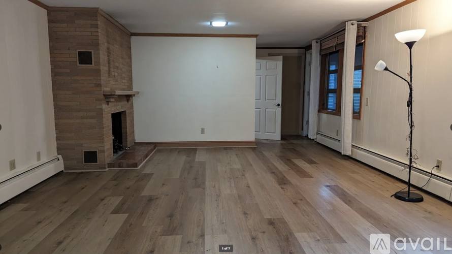 31 Brookshire Rd #2, Worcester, MA 01609 - Apartment for Rent - Image 1