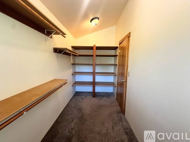 38 Logan Way, Talent, OR 97540 - House for Rent - Image 3