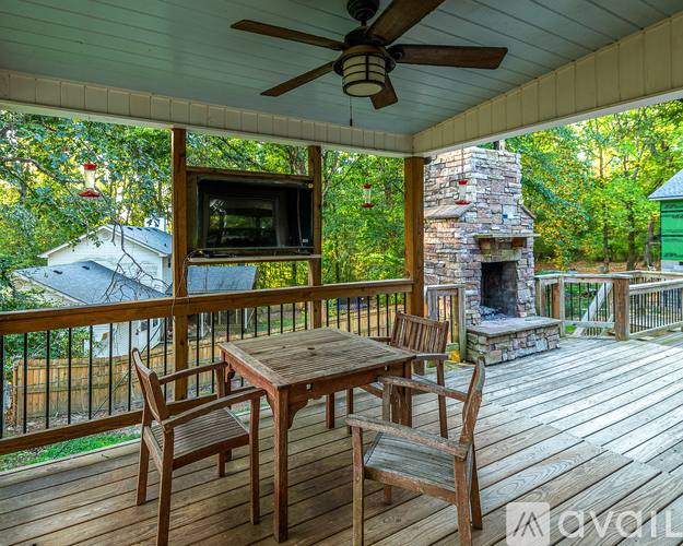 1222 James Blvd, Signal Mountain, TN 37377 - House for Rent - Image 1