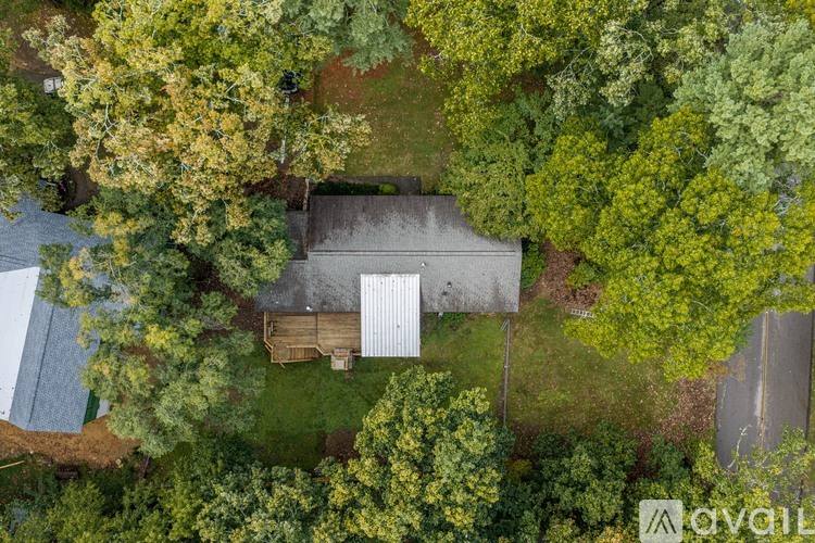 1222 James Blvd, Signal Mountain, TN 37377 - House for Rent - Image 2