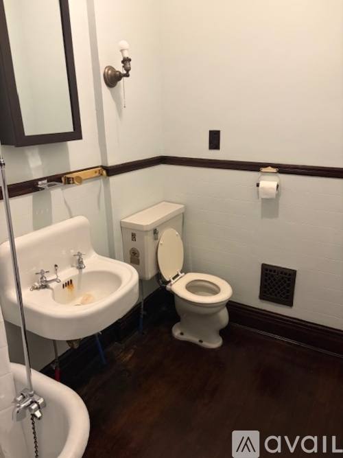 14538 E Jefferson Ave, Detroit, MI 48215 - Apartment for Rent
