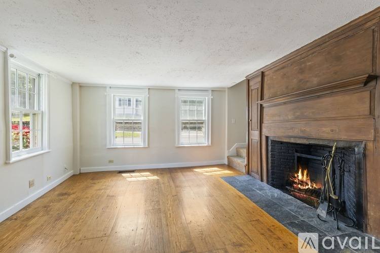191 S St #1, Hingham, MA 02043 - Townhouse for Rent - Image 9