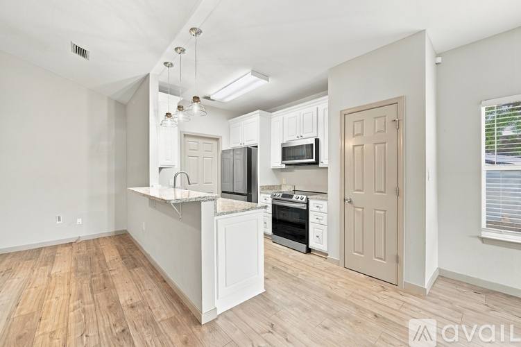 610 2nd St, Destin, FL 32541 - House for Rent - Image 5