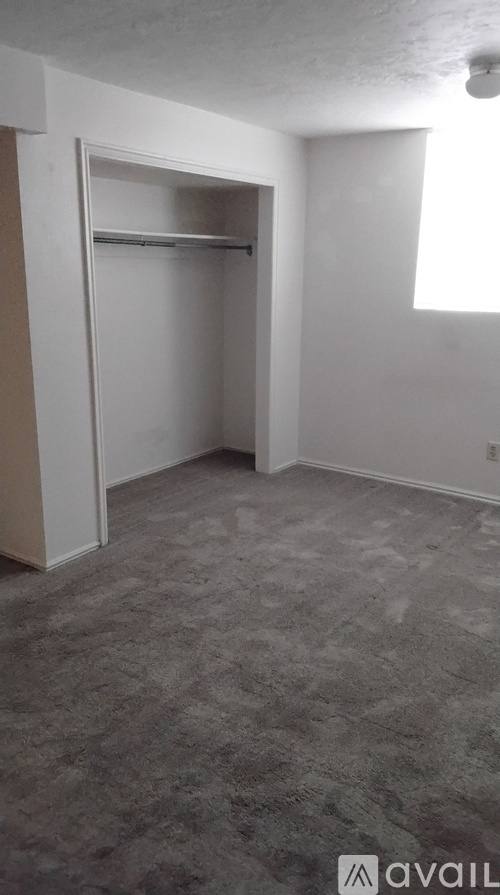 927 E Sego Lily Dr #2, Sandy, UT 84094 - Apartment for Rent - Image 2