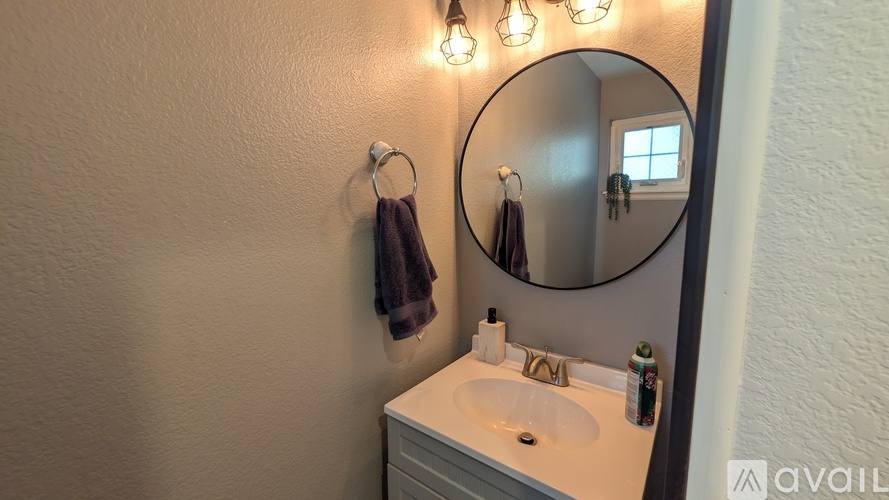 4572 Cornish Way, Denver, CO 80239 - House for Rent - Image 3