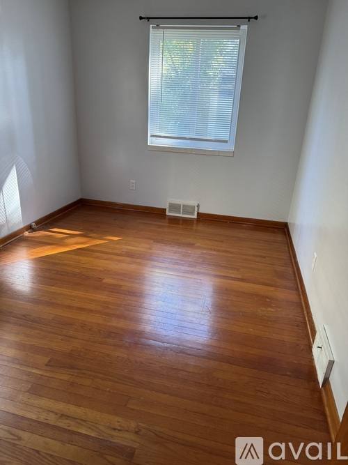 37398 Sharpe Ave, Downstairs Unit, Willoughby, OH 44094 - Apartment for Rent - Image 6