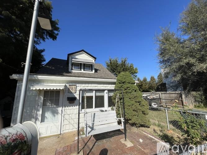 3719 Marine Ave, St. Louis, MO 63118 - House for Rent - Image 1