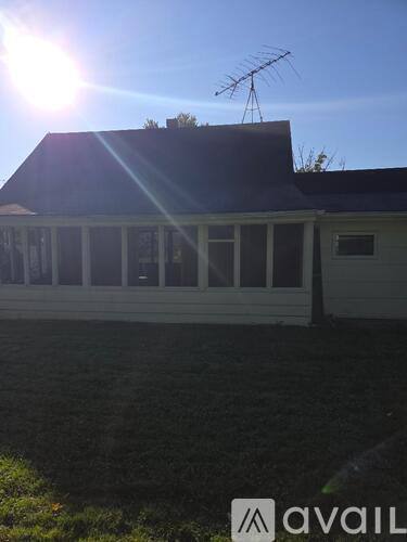 41 Whitewood Rd, Levittown, PA 19057 - House for Rent - Image 2