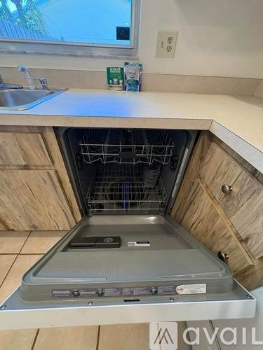 Apartment for rent at 323 Montgomery Ave #327, Sarasota, FL 34243