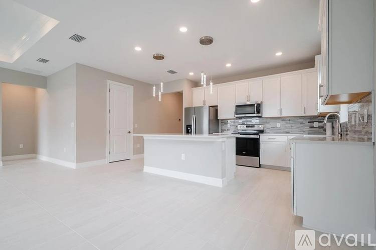 2175 Darley Oak Way, North Port, FL 34289 - House for Rent - Image 5