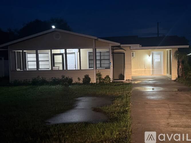 2581 Old Dixie Highway, Kissimmee, FL 34744 - House for Rent - Image 6