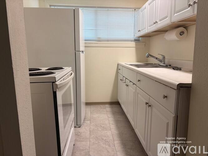 203 Corrin Ave NW, Orting, WA 98360 - House for Rent - Image 7