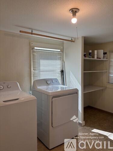 203 Corrin Ave NW, Orting, WA 98360 - House for Rent - Image 9