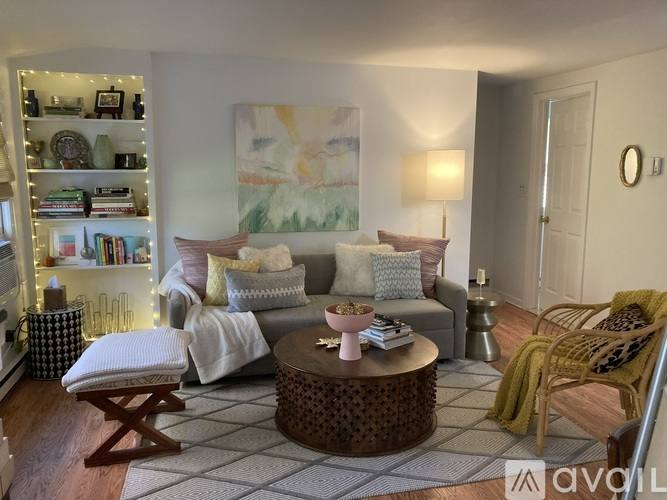 16 Fairfax Ave #2, Wilton, CT 06897 - Apartment for Rent - Image 2