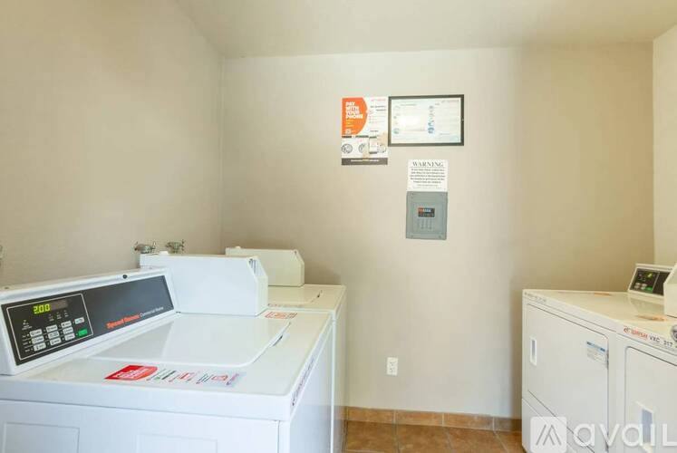 4929 Del Monte Ave #102, San Diego, CA 92107 - Apartment for Rent - Image 7