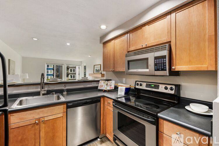 26205 116th Ave SE #A204, Kent, WA 98030 - Condo for Rent - Image 9