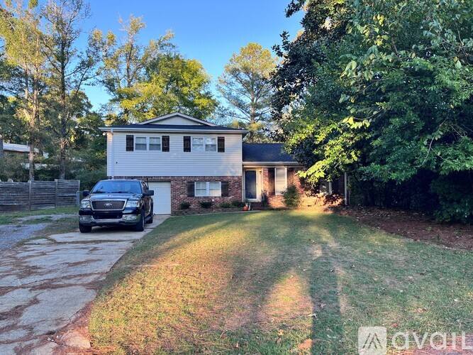 2254 Locke Circle, Birmingham, AL 35226 - House for Rent