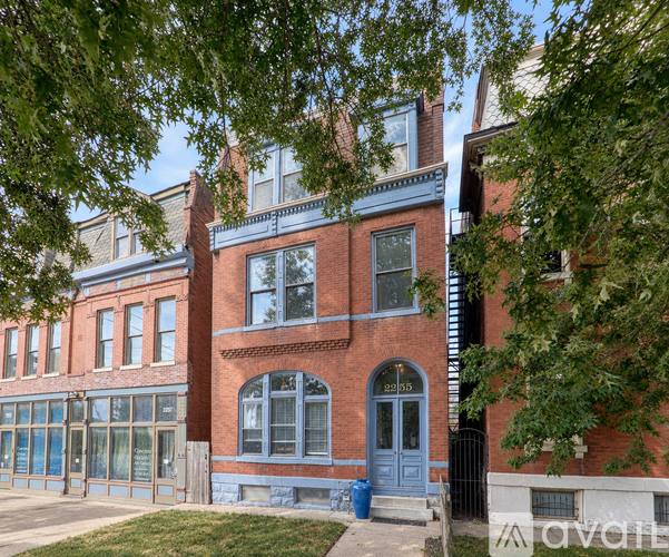 2255 S Jefferson Ave #B, St. Louis, MO 63104 - Apartment for Rent - Image 2