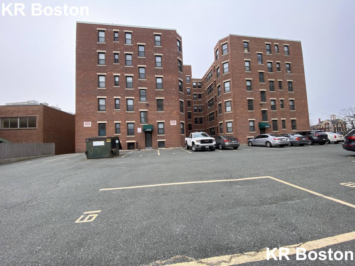 17-19 Washington St #302, Malden, MA 02148 - Apartment for Rent - Image 5