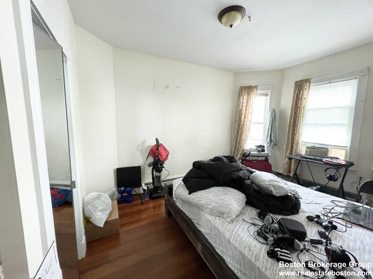 24 Maryland #1, Dorchester, MA 02125 - Apartment for Rent - Image 2