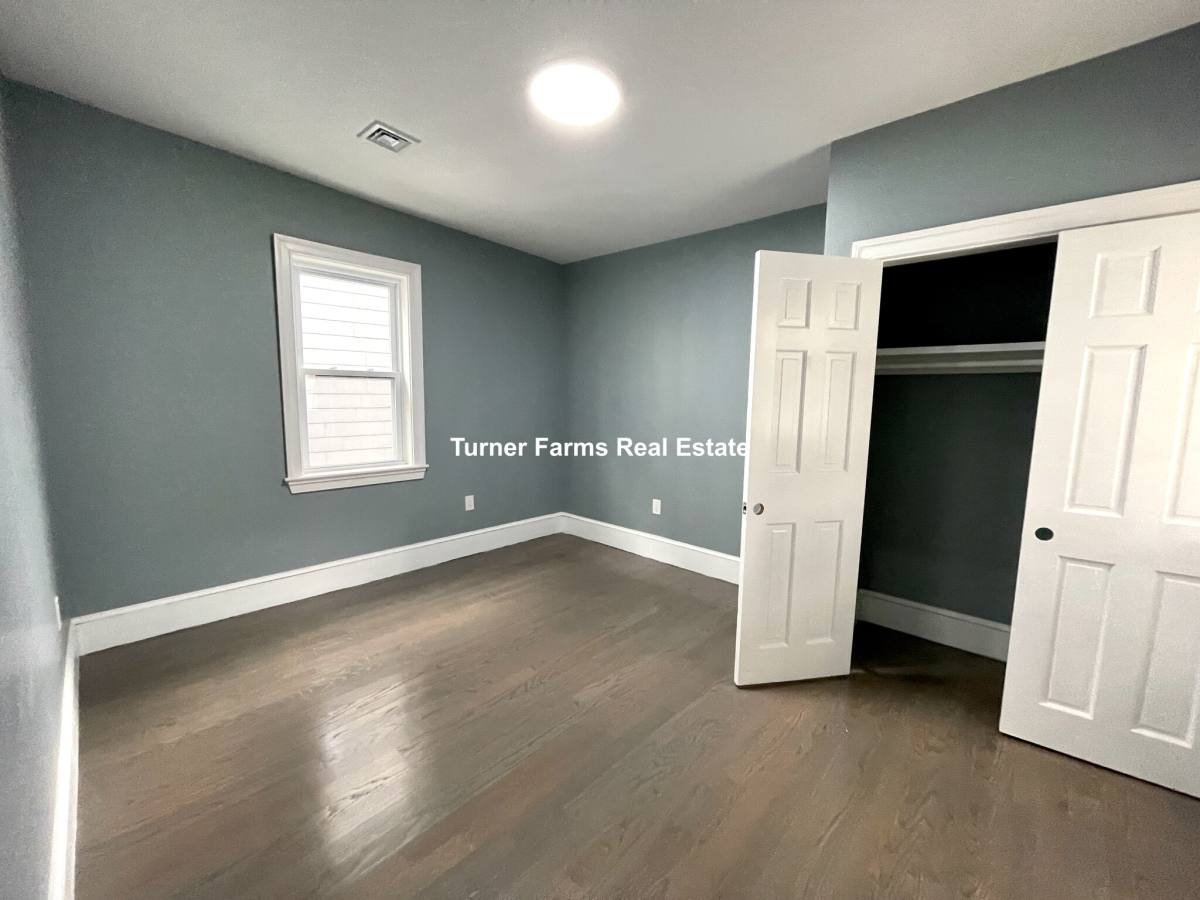 3 Grafton St #2, Dorchester, MA 02125 - House for Rent - Image 2