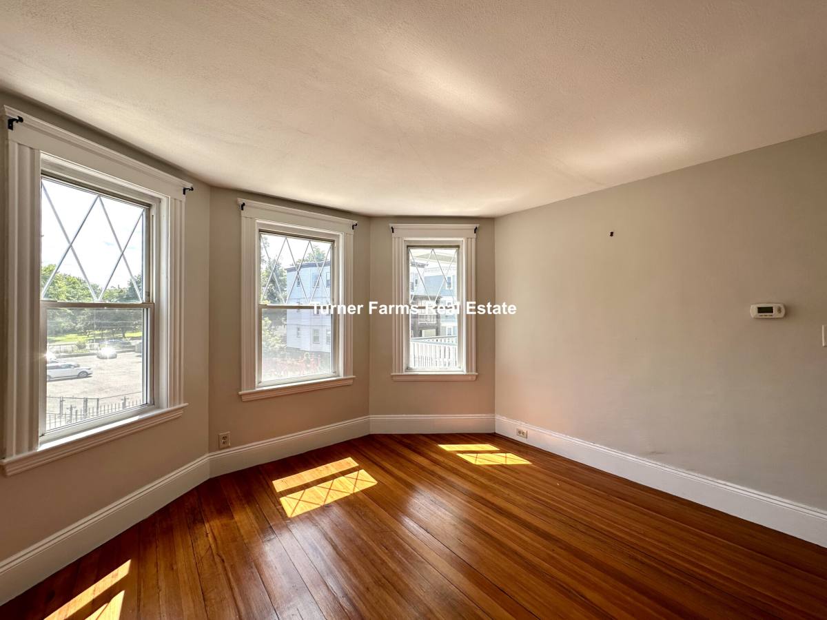 30 Roseclair St #2, Dorchester, MA 02125 - Apartment for Rent - Image 2