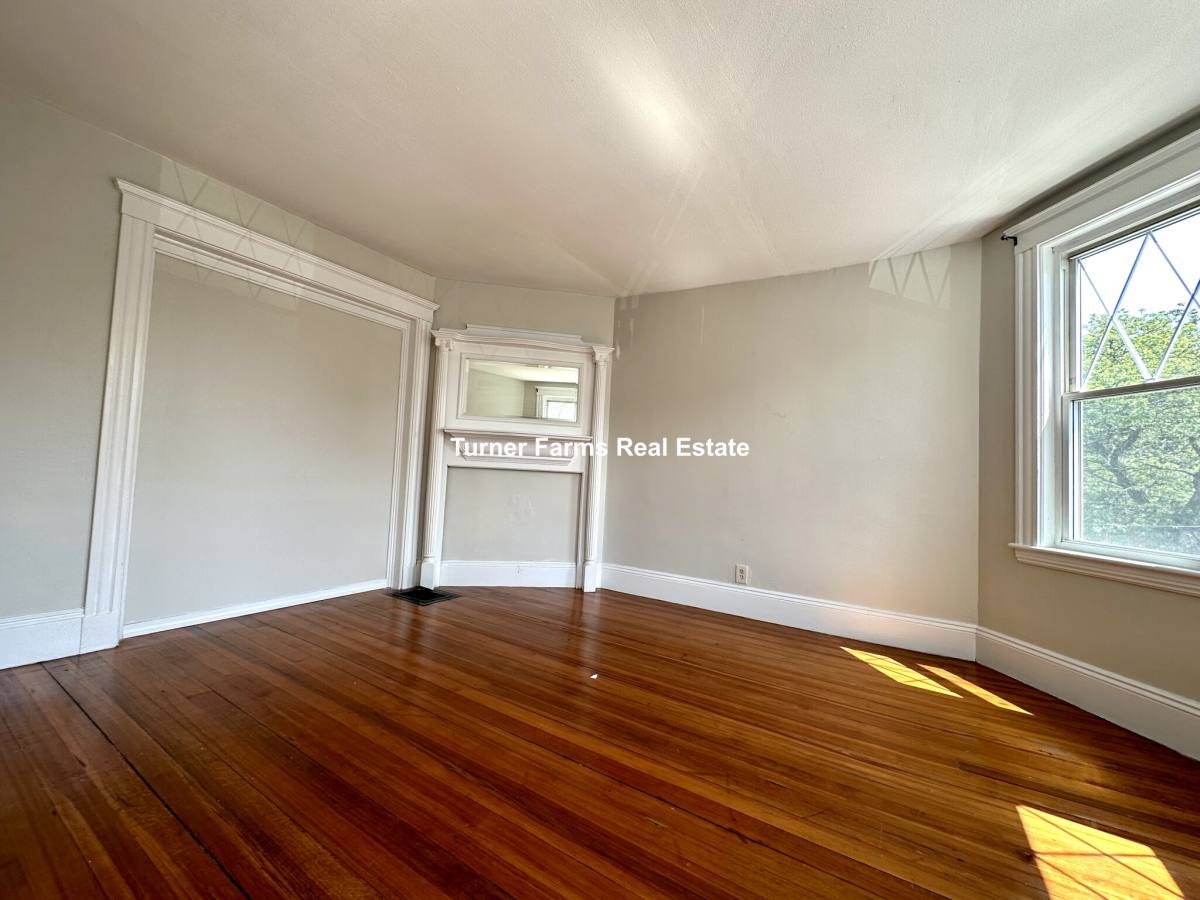 30 Roseclair St #2, Dorchester, MA 02125 - Apartment for Rent - Image 10