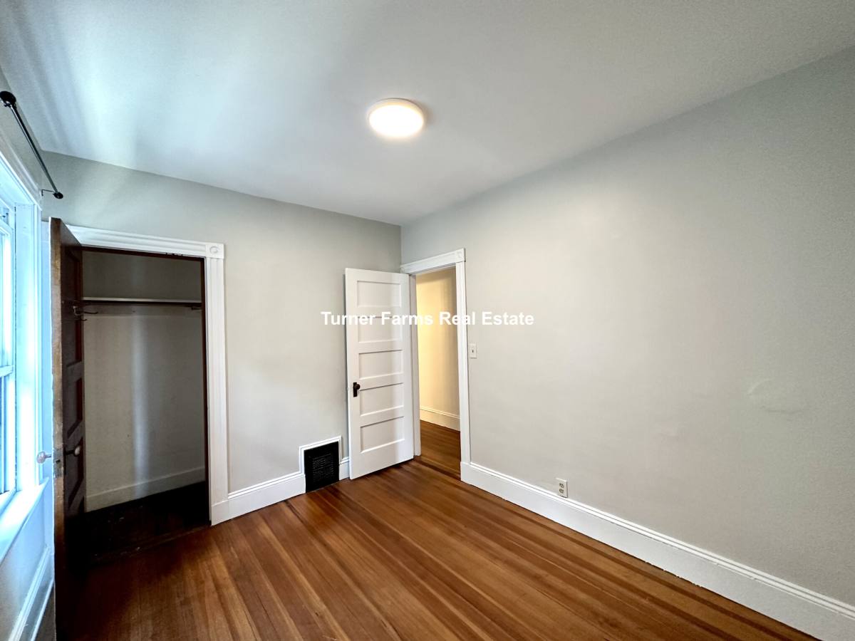30 Roseclair St #2, Dorchester, MA 02125 - Apartment for Rent - Image 5