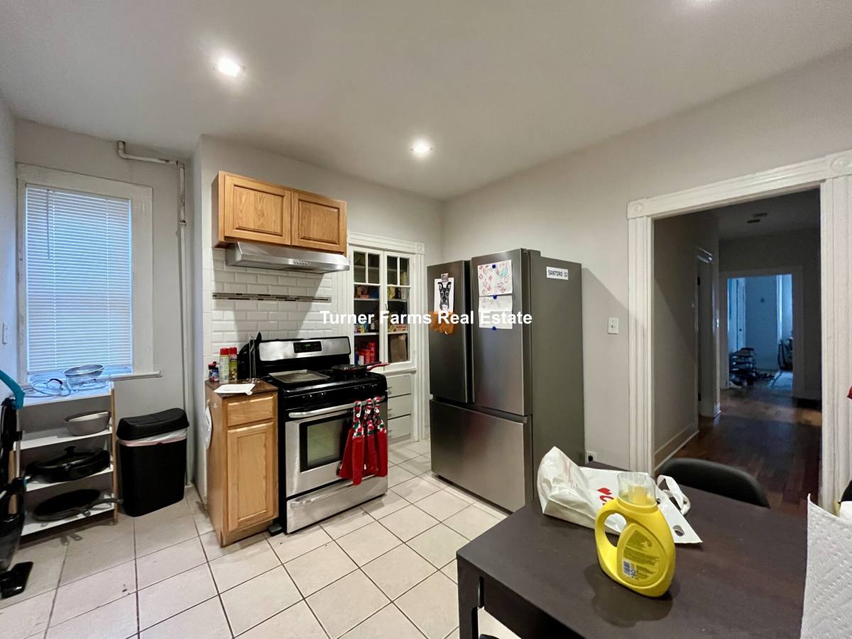 14 Batchelder St #1, Dorchester, MA 02125 - Apartment for Rent - Image 8