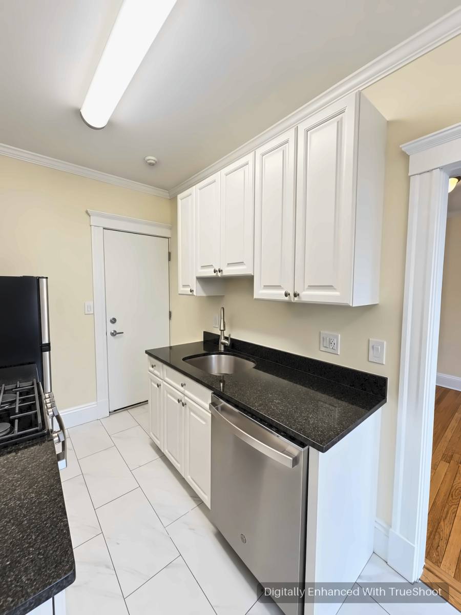 22 Chauncy St #20, Cambridge, MA 02138 - Apartment for Rent - Image 2