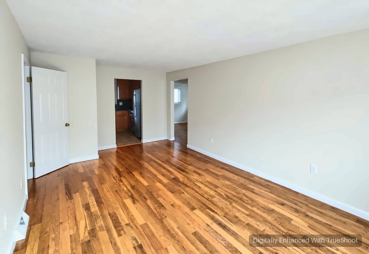 17 Oxford Circle #2, Belmont, MA 02478 - Apartment for Rent - Image 4