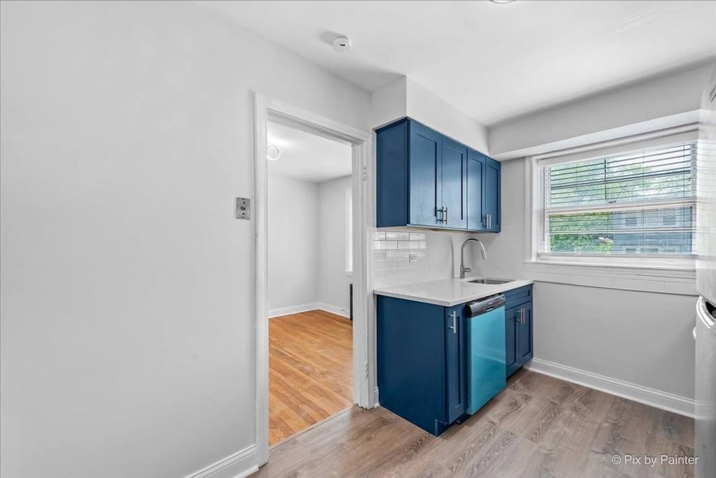2717 Berwyn #10Q, Chicago, IL 60625 - Apartment for Rent - Image 2