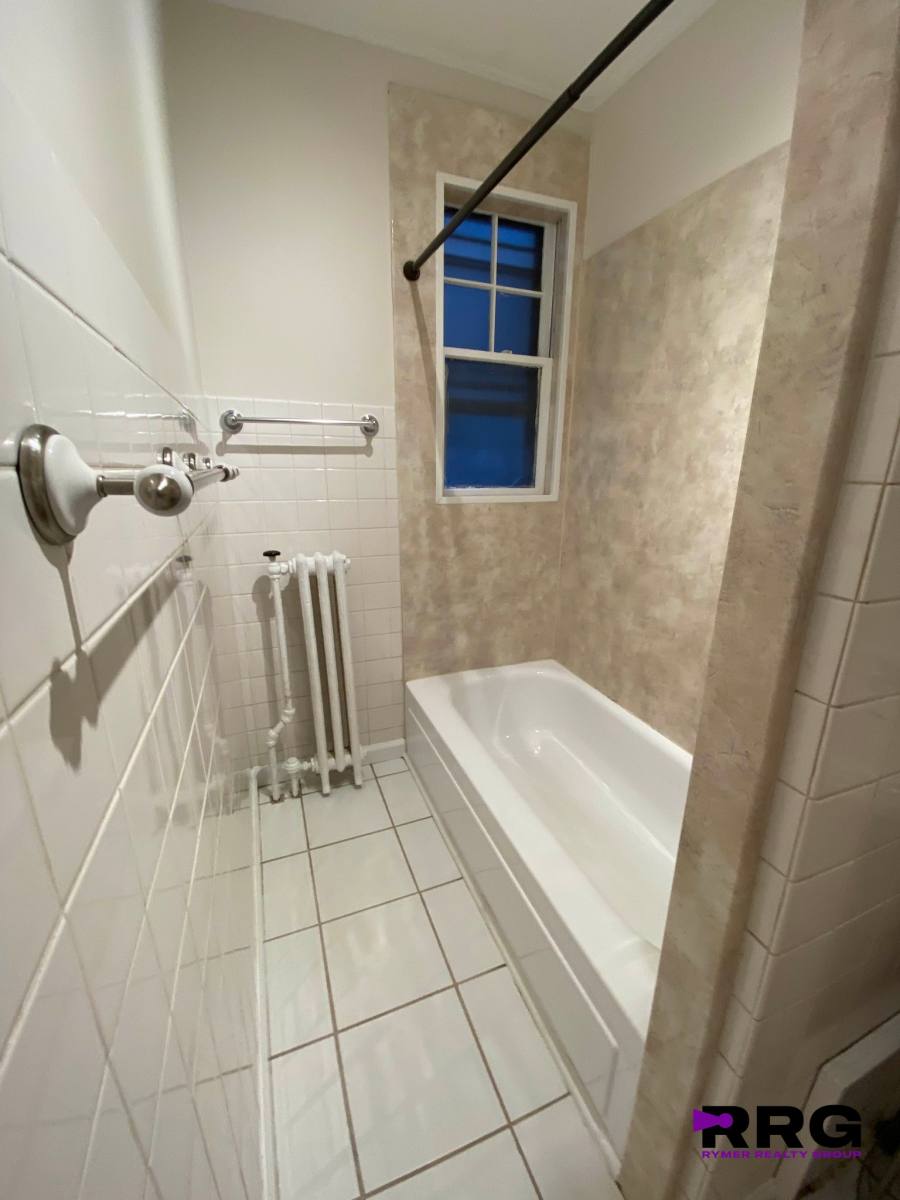 26 Chiswick #8, Brighton, MA 02135 - Apartment for Rent - Image 8