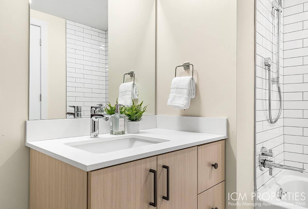 3121 N Broadway #702, Chicago, IL 60657 - Apartment for Rent - Image 4