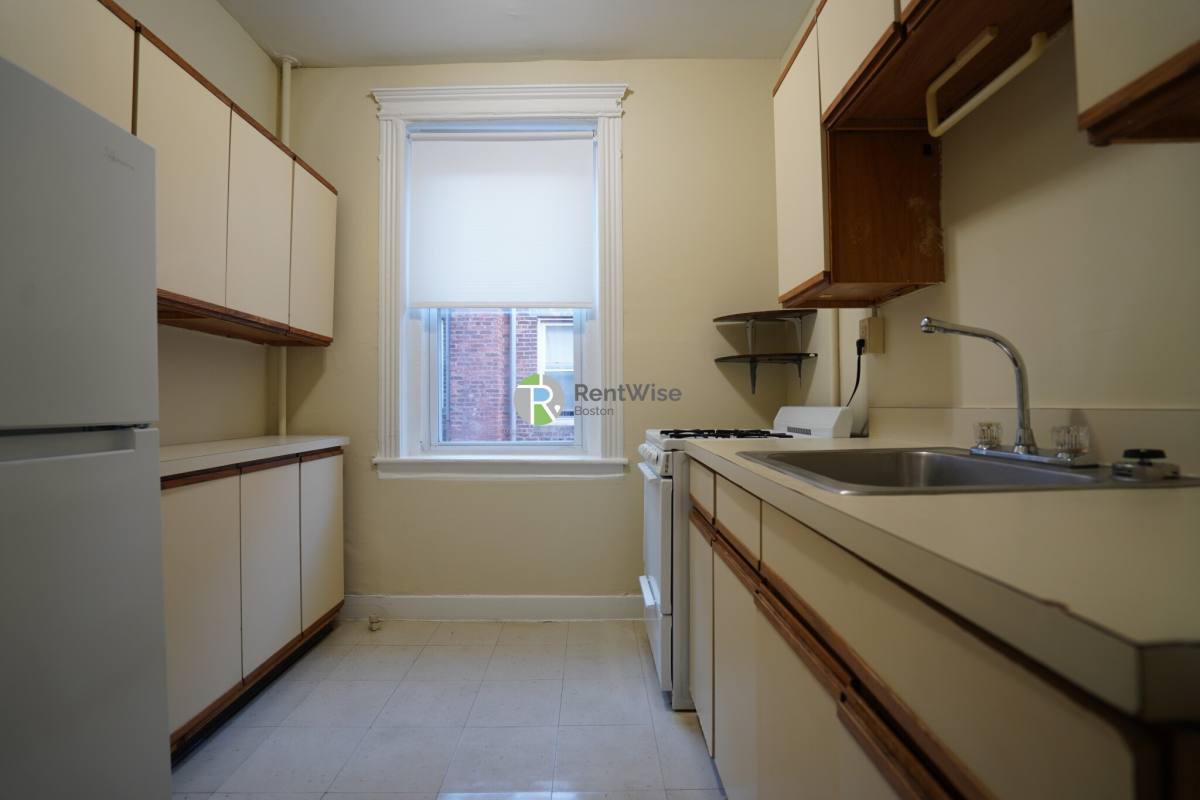 35 Gardner St #10, Allston, MA 02134 - Apartment for Rent - Image 6