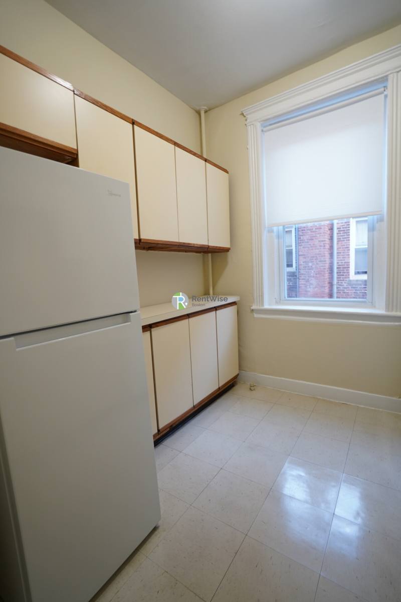 35 Gardner St #10, Allston, MA 02134 - Apartment for Rent - Image 8