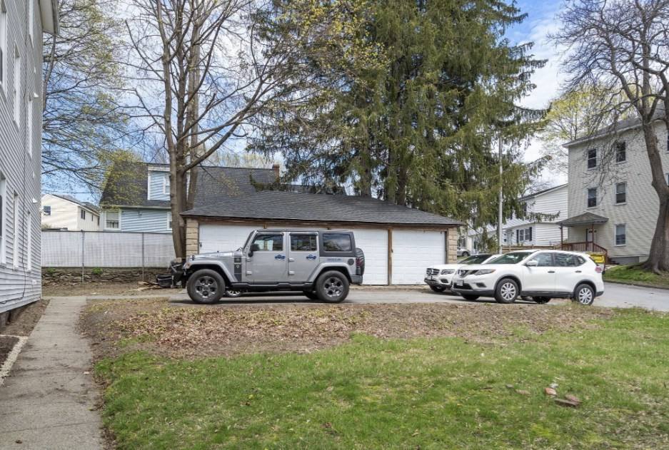 34 Esther St #2, Worcester, MA 01607 - Apartment for Rent - Image 5