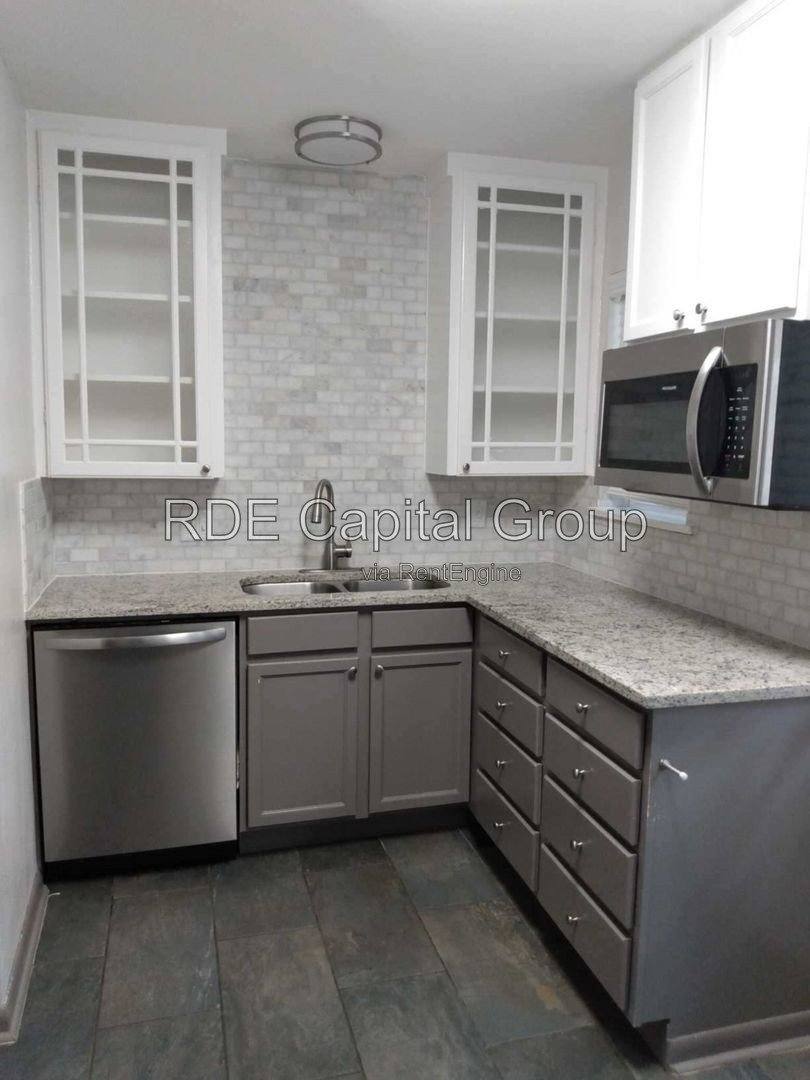 4738 El Campo Ave #7, Fort Worth, TX 76107 - Apartment for Rent - Image 2