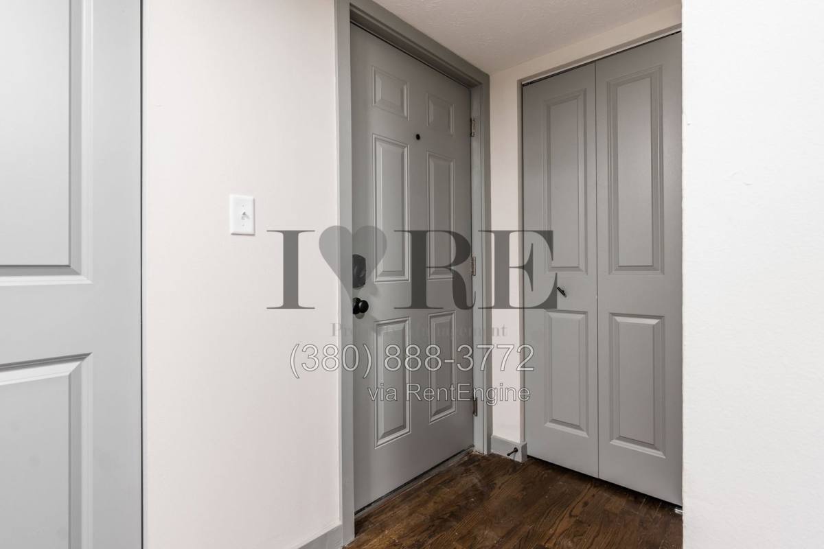 2085 W Broad St #208, Columbus, OH 43223 - Apartment for Rent - Image 3